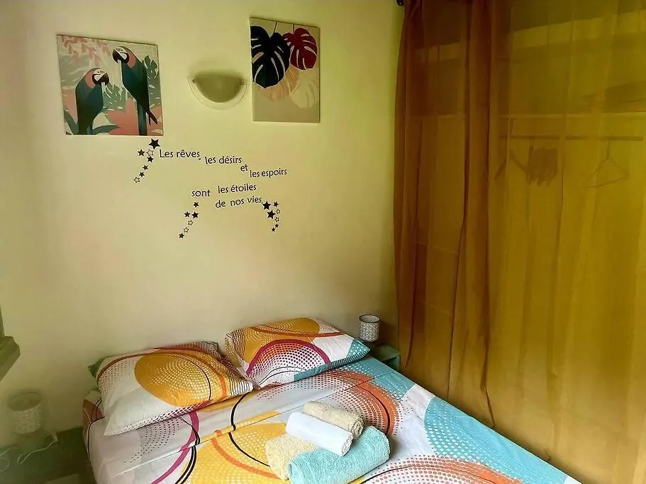 Villa Ressources, Paisible Et Avec Vue Degagee Riviere-Salee Holiday home