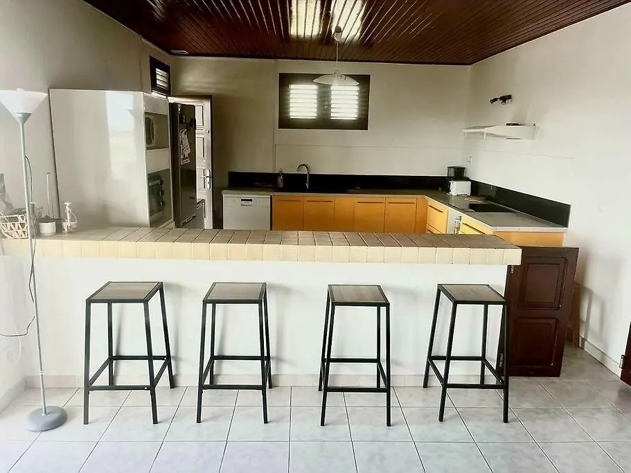 Villa Ressources, Paisible Et Avec Vue Degagee Riviere-Salee