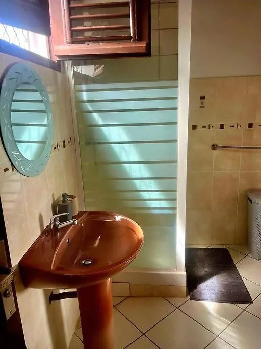 Villa Ressources, Paisible Et Avec Vue Degagee Rivière-Salée 0*,  Martinique